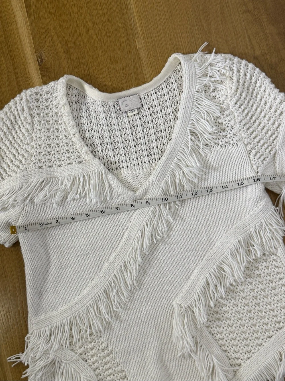 Anthropologie V-Neck Short Sleeve Cotton-Silk Fringe Knit Top size Small